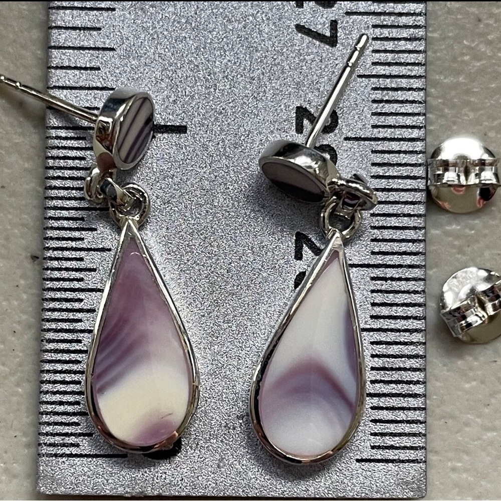E1074 Drop teardrop and circle wampum quahog earrings sterling silver